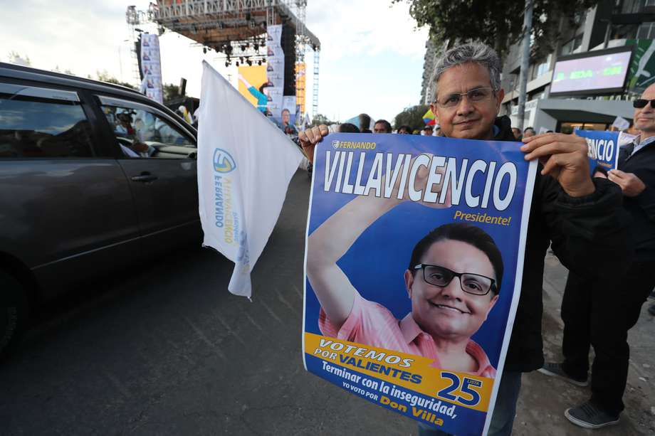 La familia de Fernando Villavicencio, candidato presidencial asesinado en Ecuador,  demandó al presidente de Ecuador y a otras autoridades del país. 
