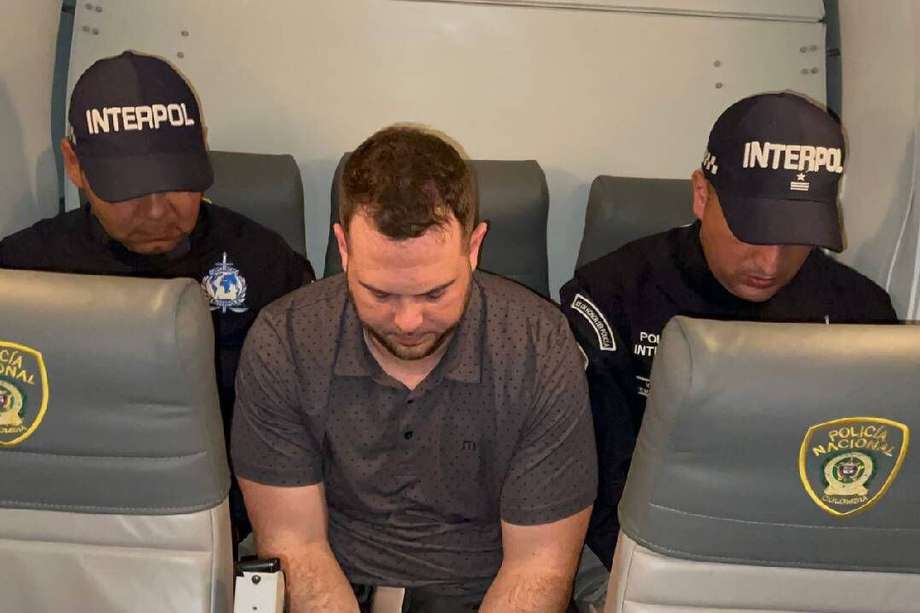 John Poulos fue capturado en Panamá y viajó en avión privado hacia Bogotá para que respondiera por el feminicidio de Valentina Trespalacios.