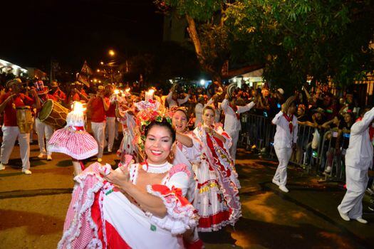 Cumbiamba "Del Carajo" en el desfile de la guacherna. / Cortesía. 