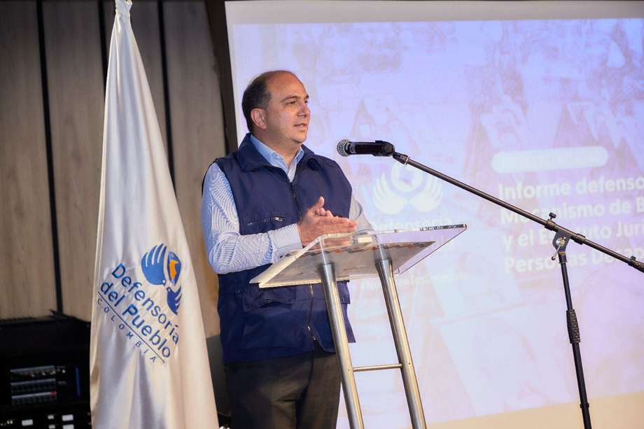 El defensor del pueblo, Carlos Camargo, presentó el informe que busca realizar seguimiento a la política pública sobre desaparición forzada.