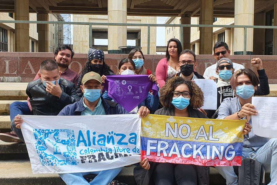Este jueves, más de 10 organizaciones de campesinos y ambientales radicaron una acción de tutela en el alto tribunal con la que pretenden evitar la implementación de proyectos piloto de fracking en Puerto Wilches.