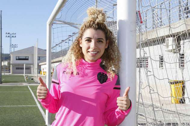 Chelsea Cabarcas, la colombiana que vestirá la camiseta del Levante de España