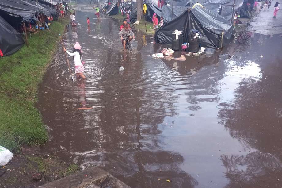 La Personería de Bogotá expresó su preocupación por la situación de los niños por las lluvias.