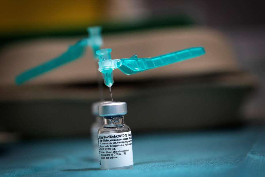 La Organización Panamericana de la Salud alertó por la venta de vacunas falsas en varios países de América Latina. 