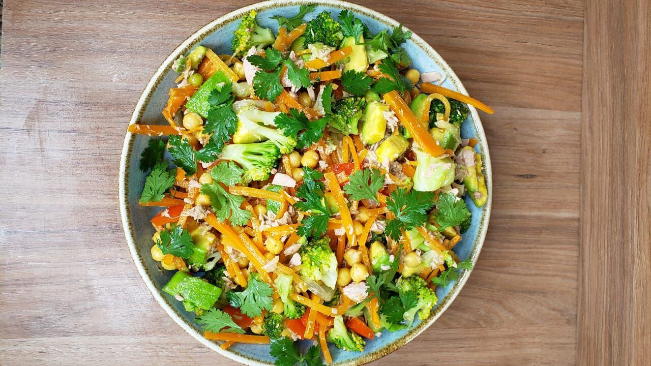 Recetas: así se prepara la ensalada especial con vegetales blanqueados y  atún | EL ESPECTADOR