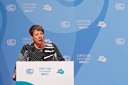 La ministra alemana de Medio Ambiente y anfitriona de la cumbre, Barbara Hendricks.  / EFE