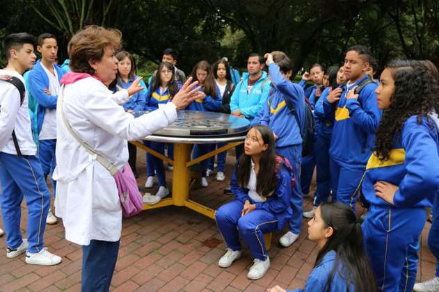 Bogotá celebra el Día del Maestro con portafolio de formación
