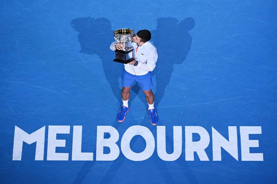 Novak Djokovic alcanzó también a Rafael Nadal y son los máximos ganadores de Grand Slam con 22 títulos cada uno.
