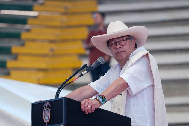 Petro anunció que Colombia inicia la renegociación del TLC con Estados Unidos 