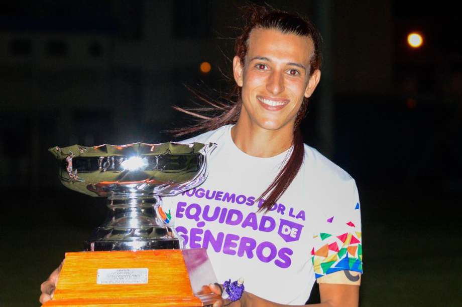 Villa San Carlos, el club en el que juega Gómez, fue recientemente campeón de la Copa Equidad de Géneros.