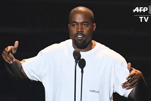 Kanye West toma esta decisión que le sigue a la ausencia en los Grammy, y tal parece que el rapero ha querido mantenerse fuera del ojo público.