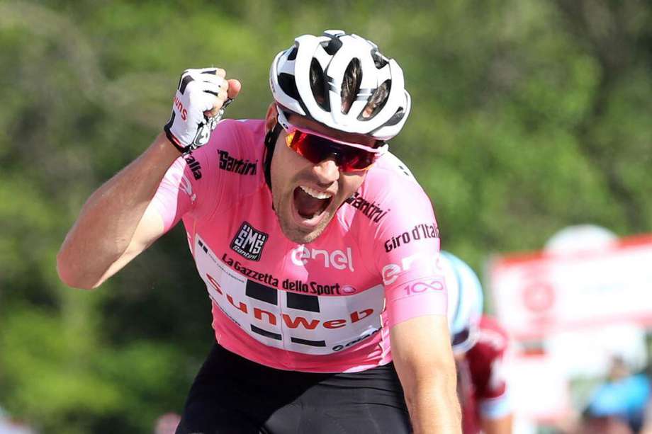 Dumoulin durante el Giro de Italia 2017, edición que ganó por delante de Nairo Quintana. // AFP / Luk BENIES
