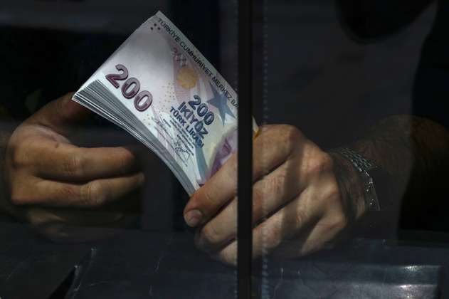Cinco factores que explican la caída de la lira turca