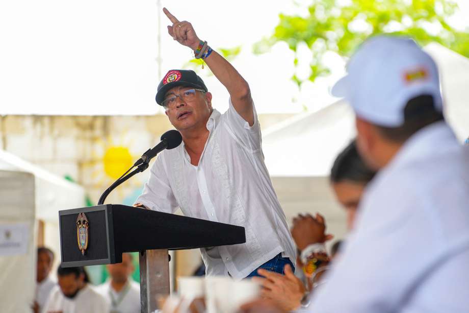 Luego de conocer detalles de la ponencia, el presidente Petro asistió a un evento en Cartagena en donde recalcó: "Es el inicio de un golpe de blando".