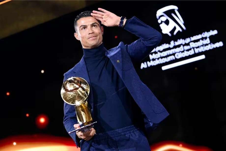 Cristiano Ronaldo en la ceremonia de los Globe Soccer Awards.