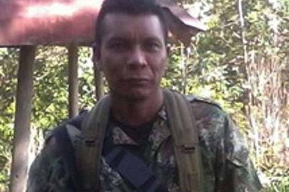 El señalado jefe de la organización criminal estaría detrás de un ataque en el que murió el comandante de Policía de Frontino (Antioquia) en 2021.