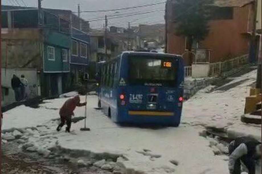 Puesto de Mando Unificado Instalado en la localidad de San Cristóbal continuará hasta que se atienda a la totalidad de la población afectada por fuerte granizada.