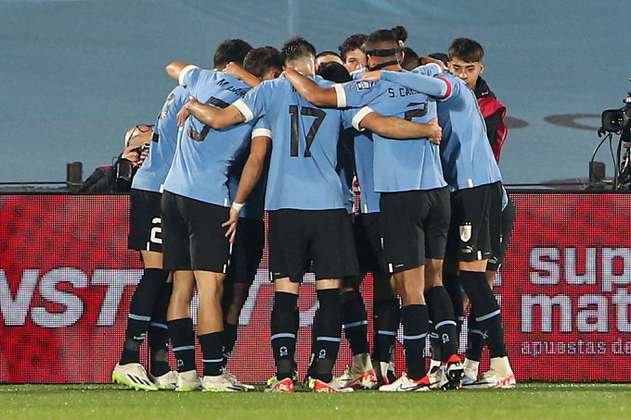 Uruguay derrotó con intensidad a Chile en el inicio de las Eliminatorias
