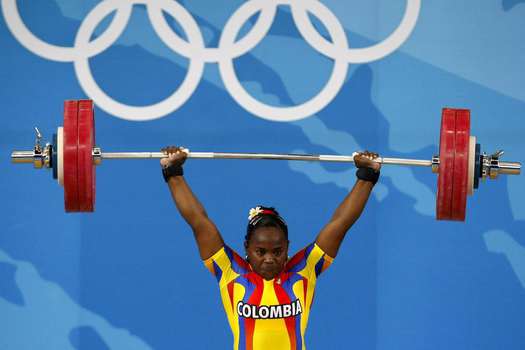 Durante las justas olímpicas de 2012, Valoyes fue sexta en la división de 69 kilogramos.