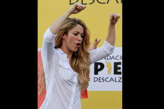"Estamos como mal de concejales", le dice Shakira a Marco Fidel Ramírez 