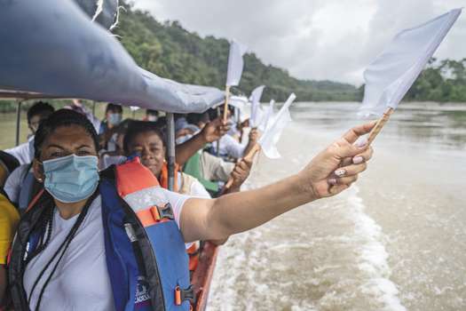 En el río San Juan nació la propuesta de Acuerdo Humanitario Ya para Chocó, que busca un diálogo con el Eln. / Camila Morales López