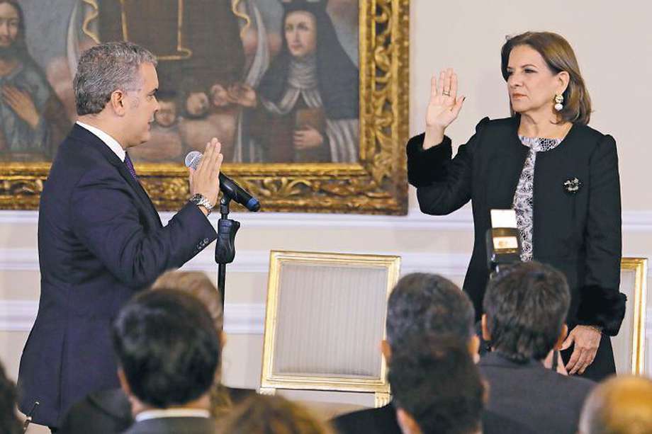 A la procuradora Margarita Cabello se le señala de ser de la cuerda del gobierno de Iván Duque. / Presidencia