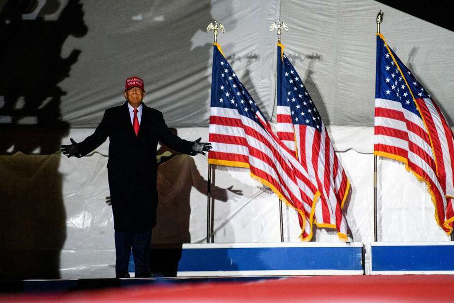 El expresidente Donald Trump durante un evento de campaña de republicanos en Texas.