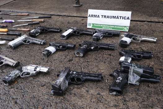Durante este año se han incautado tres toneladas de armas en Bogotá.