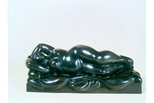 La "Mujer reclinada", de Fernando Botero, fue terminada en 2007.