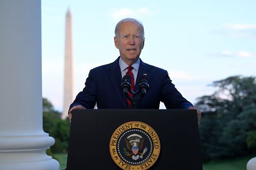 La administración Biden da un parte de victoria interno que, sumado a otros hechos recientes, debería servirle para las elecciones del Congreso, en noviembre. / Fotografía de Jim Watson (EFE).