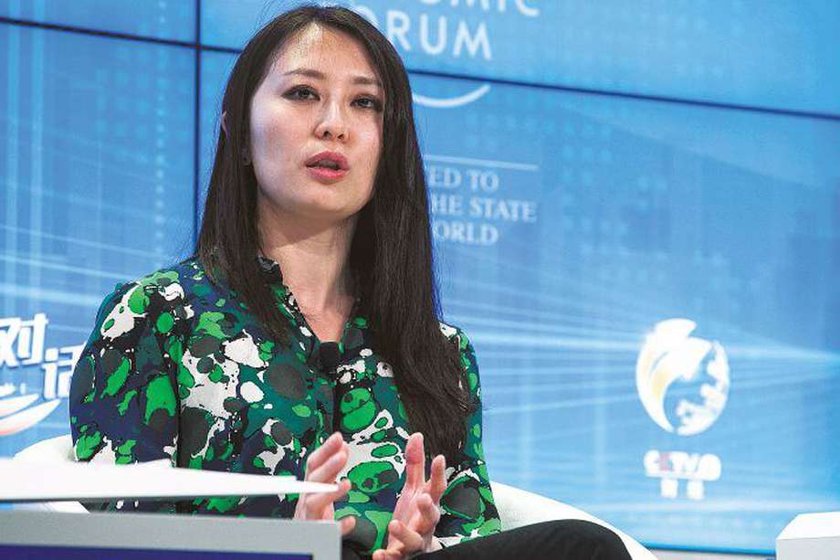 Keyu Jin, economista china, fue elegida como la joven líder global por el Foro Económico Mundial. / Foro Económico Mundial /