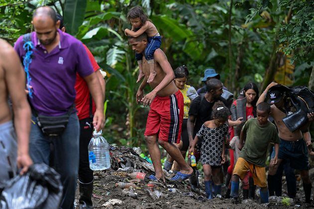 Panamá abre puesto de asistencia humanitaria para migrantes en el Darién