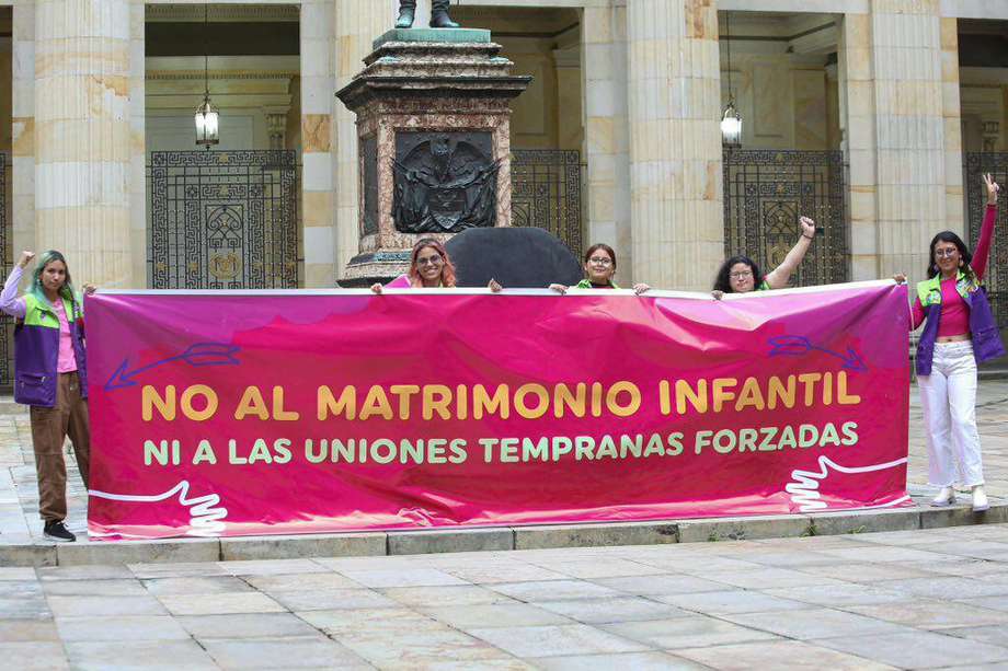 Protesta contra el matrimonio infantil.