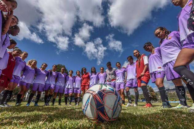 Las futbolistas en Colombia siguen exigiendo equidad en el deporte