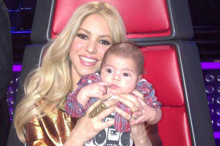 Shakira y su bebé Milan.