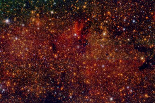 Imagen en falso color de uno de los campos estudiados por el proyecto Galacticnucleus.  / Proyecto Galacticnucleus