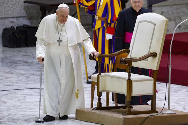 Papa dice que ya preparó su funeral: no quiere ser enterrado en el Vaticano