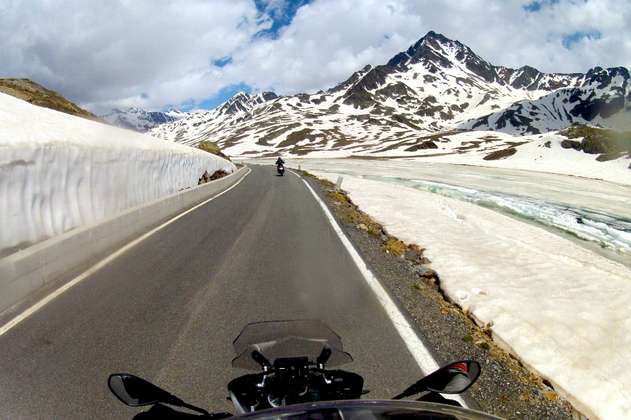 ¿Cómo viajar en moto por el mundo?
