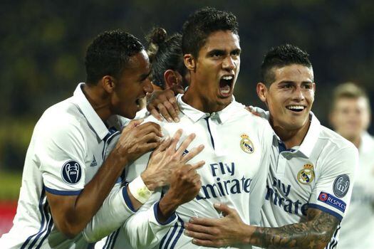 Raphael Varane marcó el segundo tanto del Real Madrid contra el Dortmund. Foto: AFP