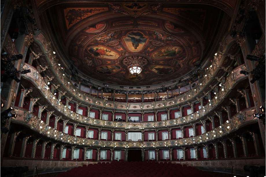 El Teatro Colón ofrecerá espectáculos con una modalidad híbrida, entre el 26 y el 28 de marzo, para celebrar los 59 años del Día Mundial del Teatro. 