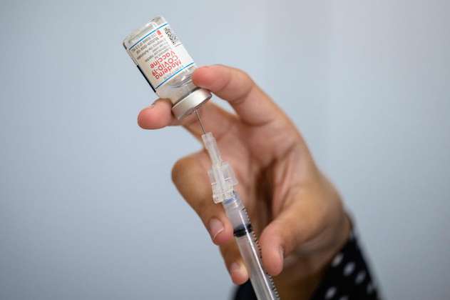 Vacuna será obligatoria para empleados de negocios privados en Nueva York