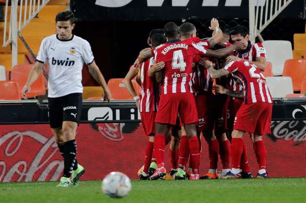 Atlético de Madrid venció al Valencia con un autogol de Toni Lato