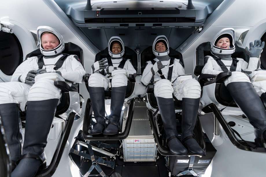 Actual tripulación de la misión Inspiration4X de SpaceX.