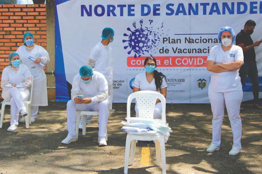 Solo 16.482.026 de personas tiene el esquema de vacunación completo contra el coronavirus en Colombia. 