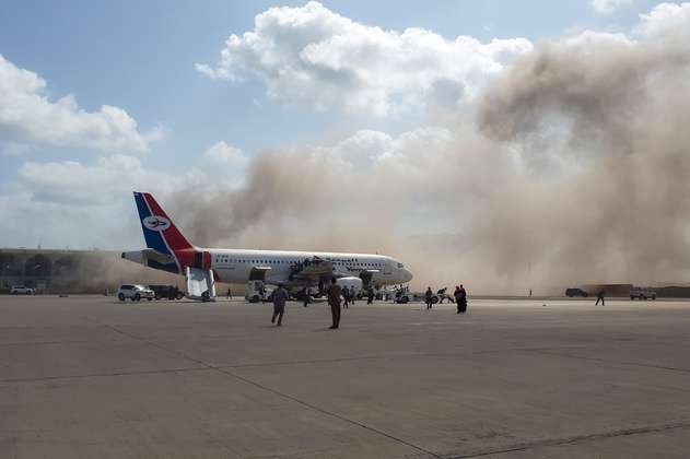 Atentado en aeropuerto de Adén en Yemen deja 26 muertos