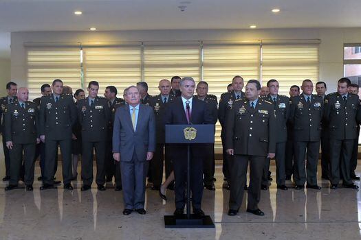 El Presidente de la República, Iván Duque Márquez, lideró la Cumbre de Comandantes de Policía, en la que presentó la campaña "El que la hace la paga".  / Ministerio de Defensa