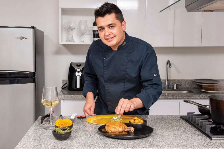 Sergio Botero, el chef detrás de "Con Tradición", un restaurante con sabor colombiano.