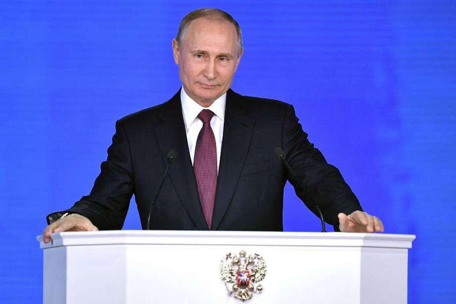 Los resultados de la vacuna rusa Sputnik V se convierten en un éxito científico y político para el presidente de Rusia, Vladimir Putin. / EFE