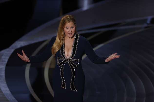 Amy Schumer revela un chiste que le prohibieron hacer en los Oscar
