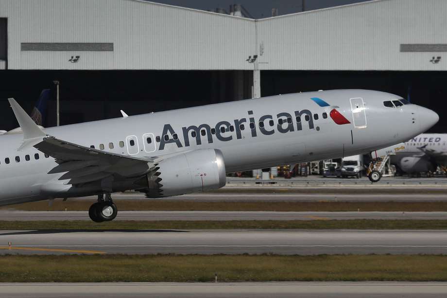 Un Boeing 737 Max, que despegó de Miami este martes 29 de diciembre, se convirtió en el primer vuelo comercial en EE.UU. de este modelo de avión luego de que se levantara la prohibición para su operación.
